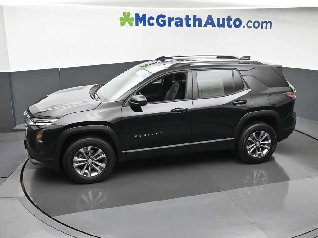 Used 2025 Chevrolet Equinox LT w/ Convenience Package II FWD image 18