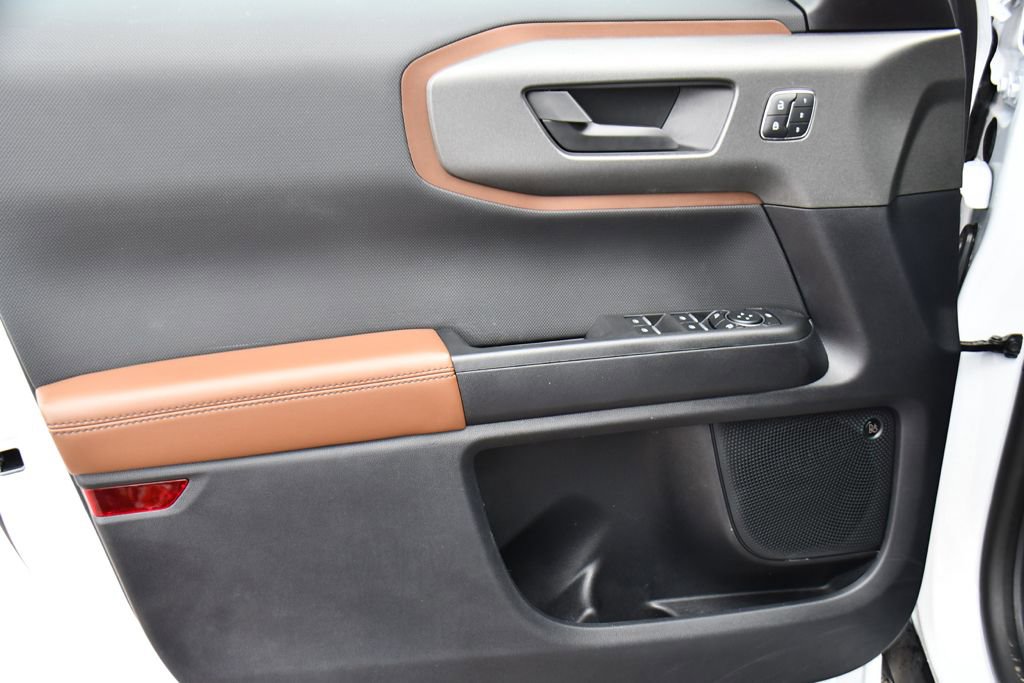 Used 2025 Ford Bronco Sport Outer Banks w/ Outer Banks Tech Package+ AWD/4WD image 21