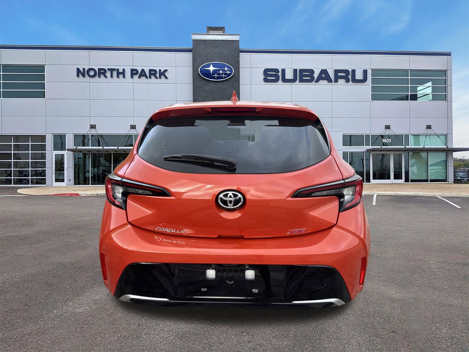 Used 2023 Toyota Corolla XSE FWD image 4