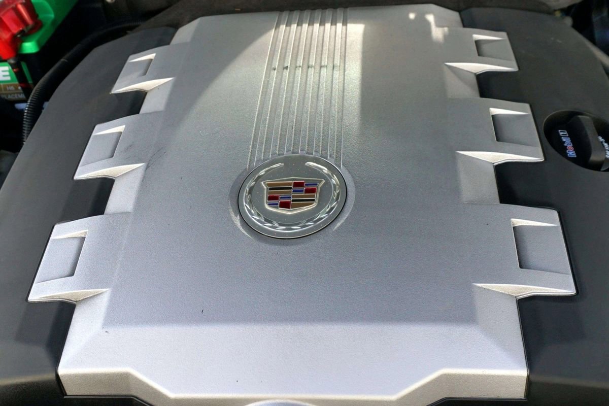 Used 2008 Cadillac STS w/ Preferred Equipment Group RWD image 11