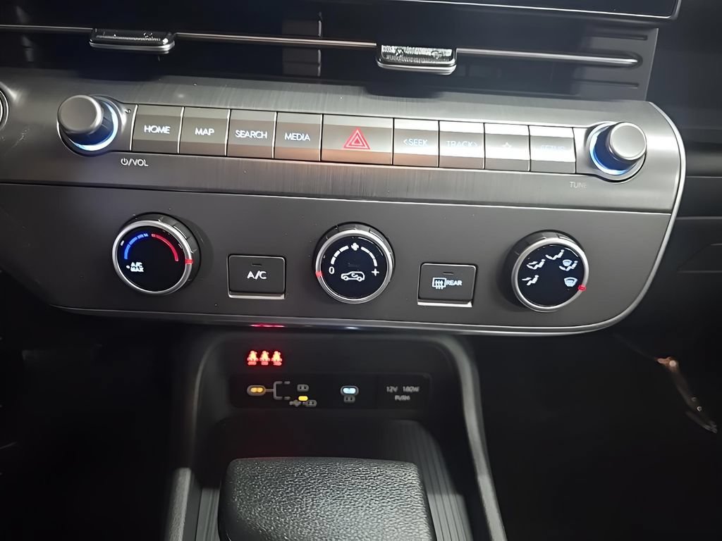 Certified 2026 Hyundai Kona SE AWD/4WD image 26