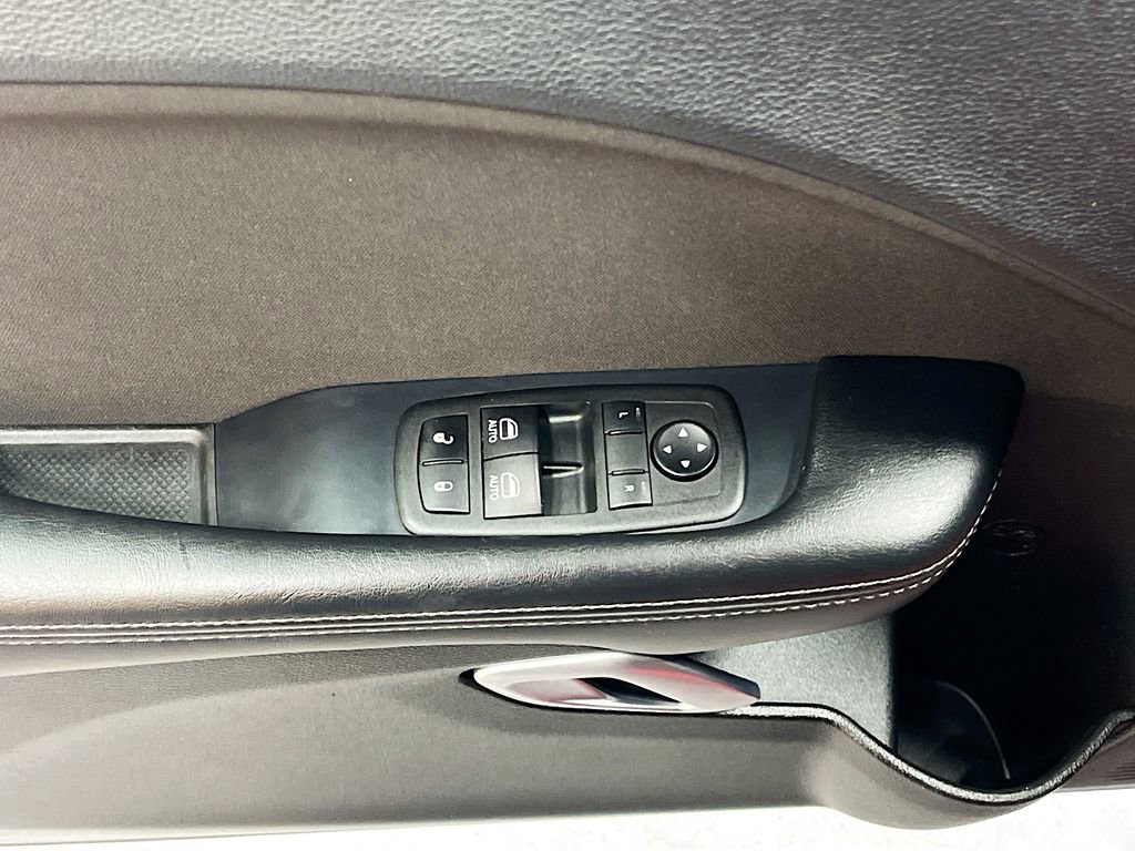 Used 2023 Dodge Challenger GT image 17