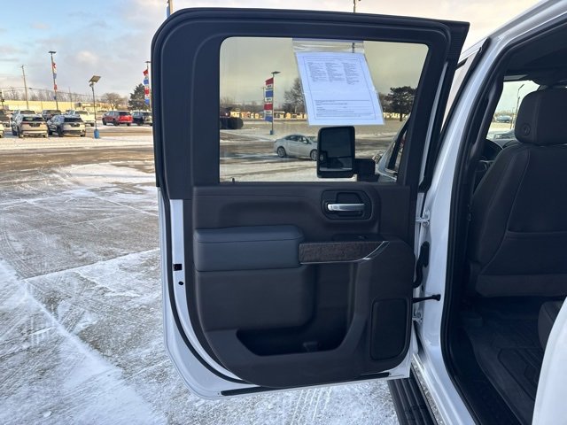 Used 2021 GMC Sierra 2500 Denali w/ Denali Ultimate Package image 14