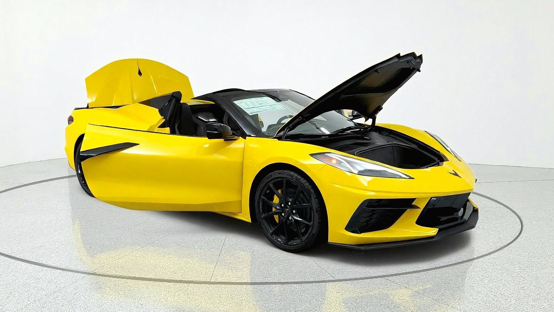 New 2027 Chevrolet Corvette Stingray Convertible w/ Stealth Interior Trim Package RWD image 14
