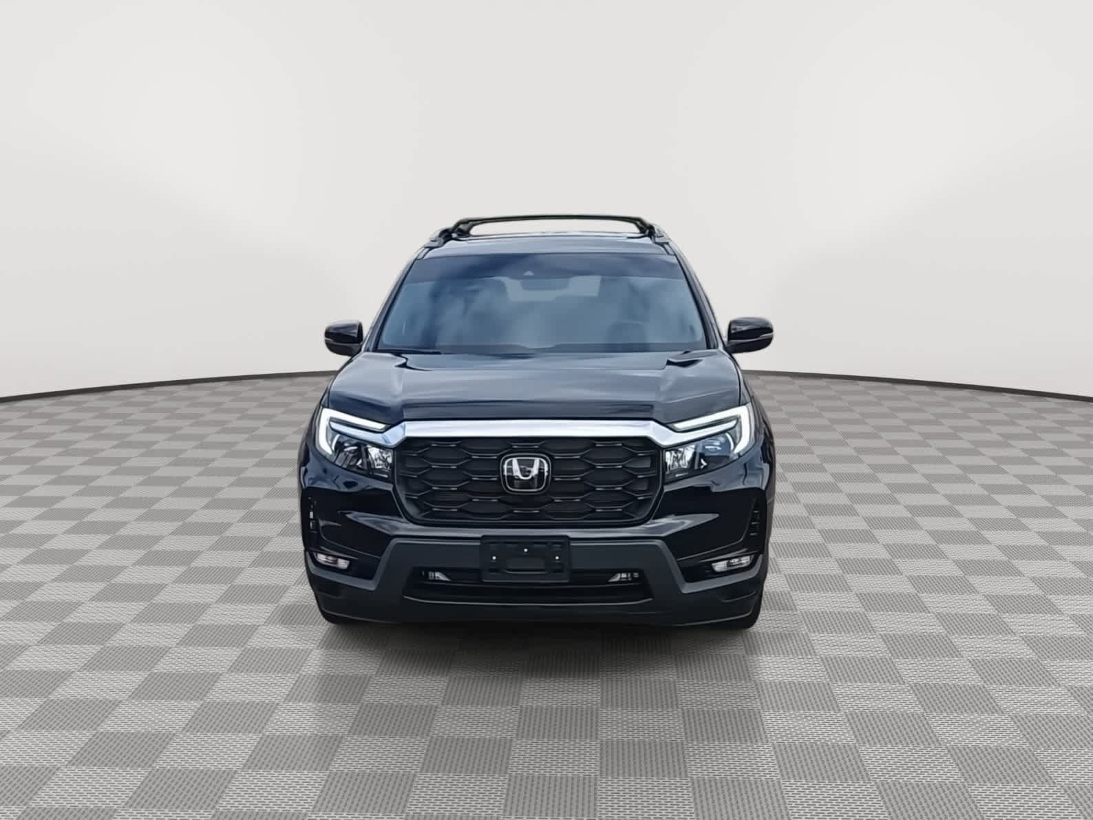 Used 2025 Honda Passport EX-L image 3
