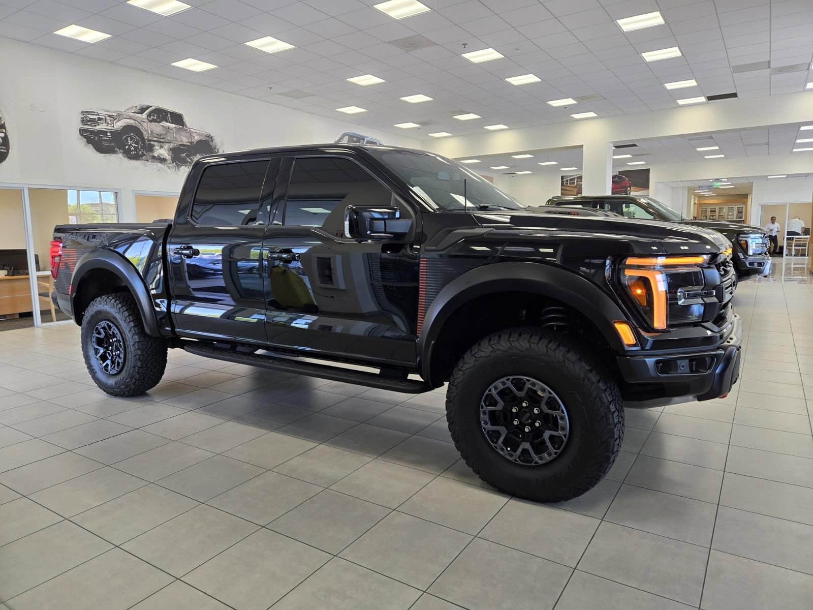 Used 2024 Ford F150 Raptor w/ Equipment Group 803A Raptor R AWD/4WD image 2