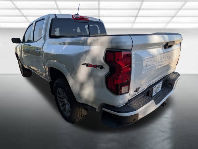 New 2026 Chevrolet Colorado LT w/ Advanced Trailering Package AWD/4WD image 2