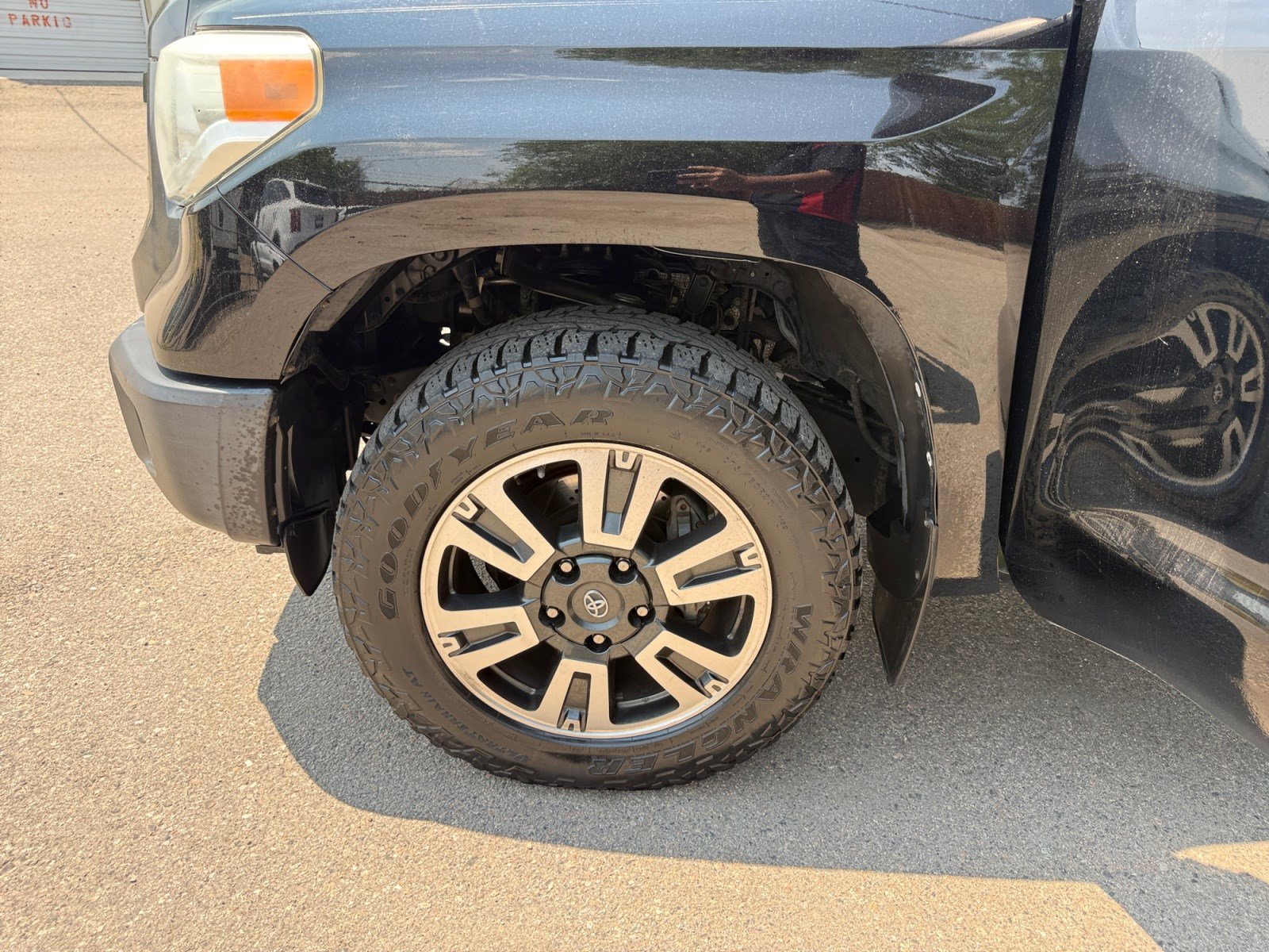 Used 2014 Toyota Tundra SR AWD/4WD image 26