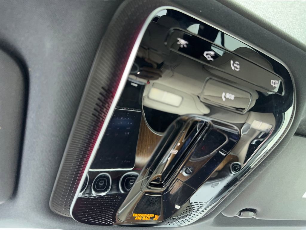 Used 2024 Mercedes-Benz GLC 300 4MATIC image 37