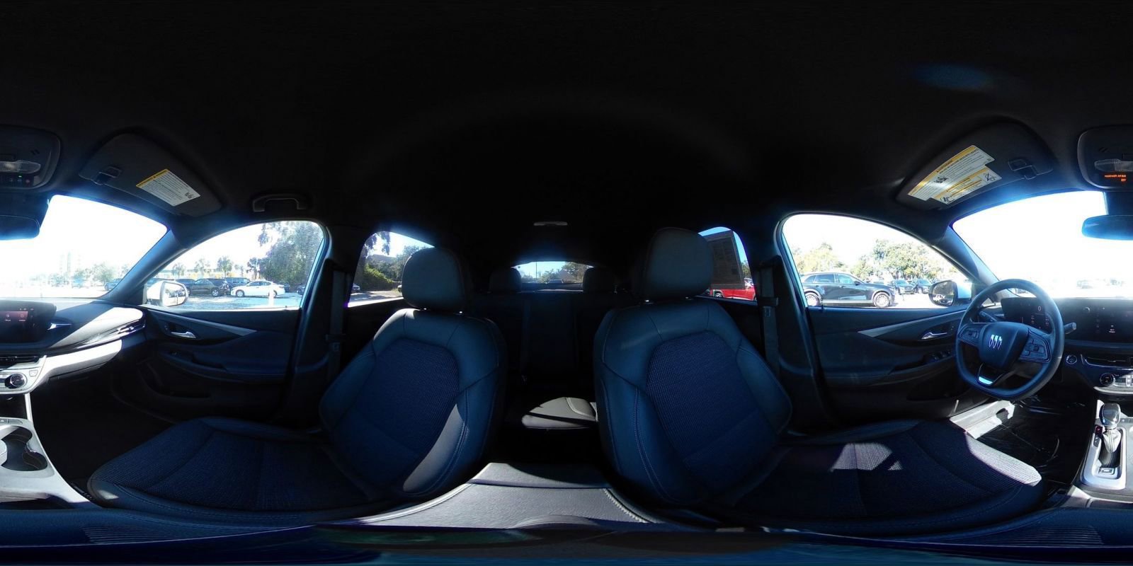 Used 2025 Buick Envista Preferred image 42