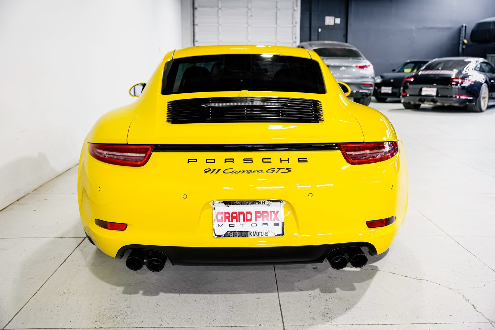 Used 2015 Porsche 911 Carrera GTS RWD image 4