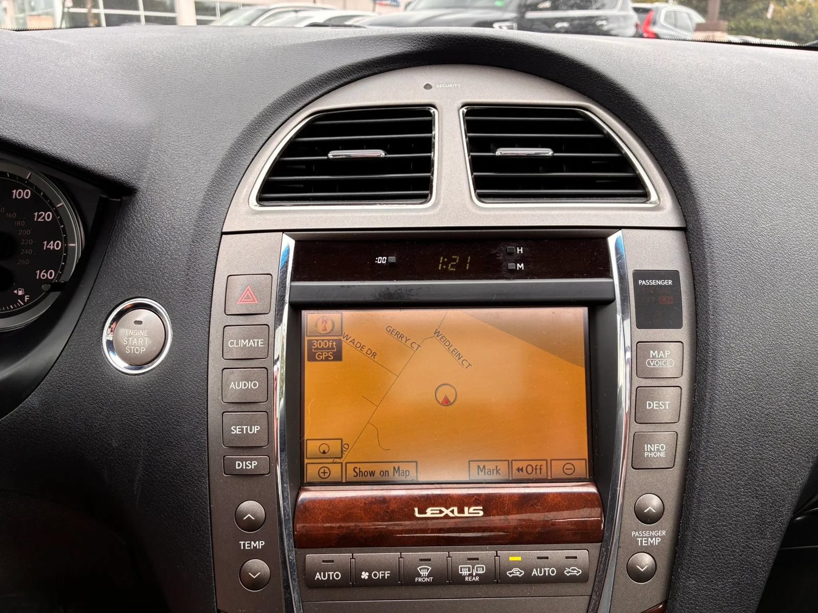 Used 2010 Lexus ES 350 FWD image 24
