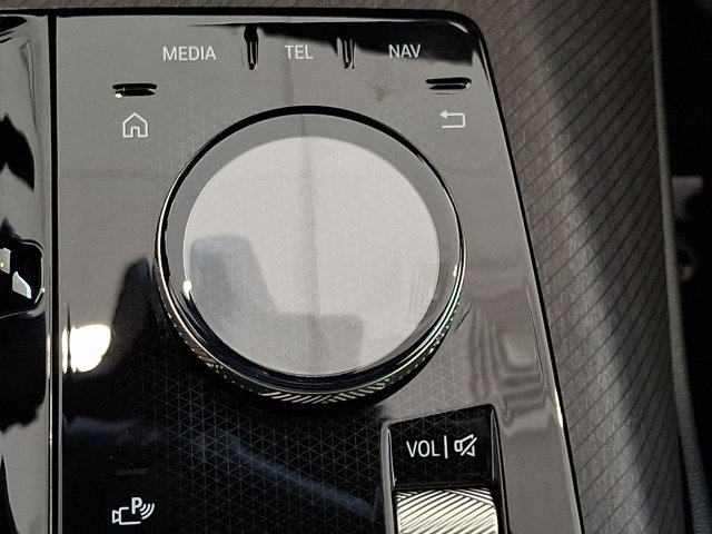 Certified 2025 BMW X3 xDrive30i AWD/4WD image 25