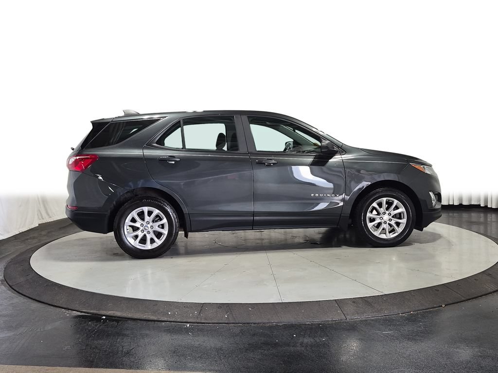 Used 2020 Chevrolet Equinox LS FWD image 11