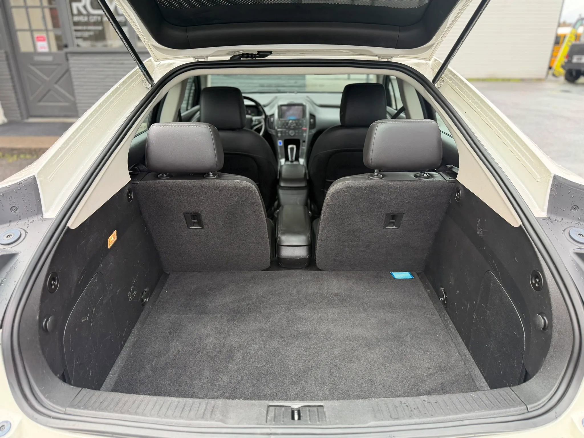 Used 2013 Chevrolet Volt Premium w/ Premium Trim Package image 16