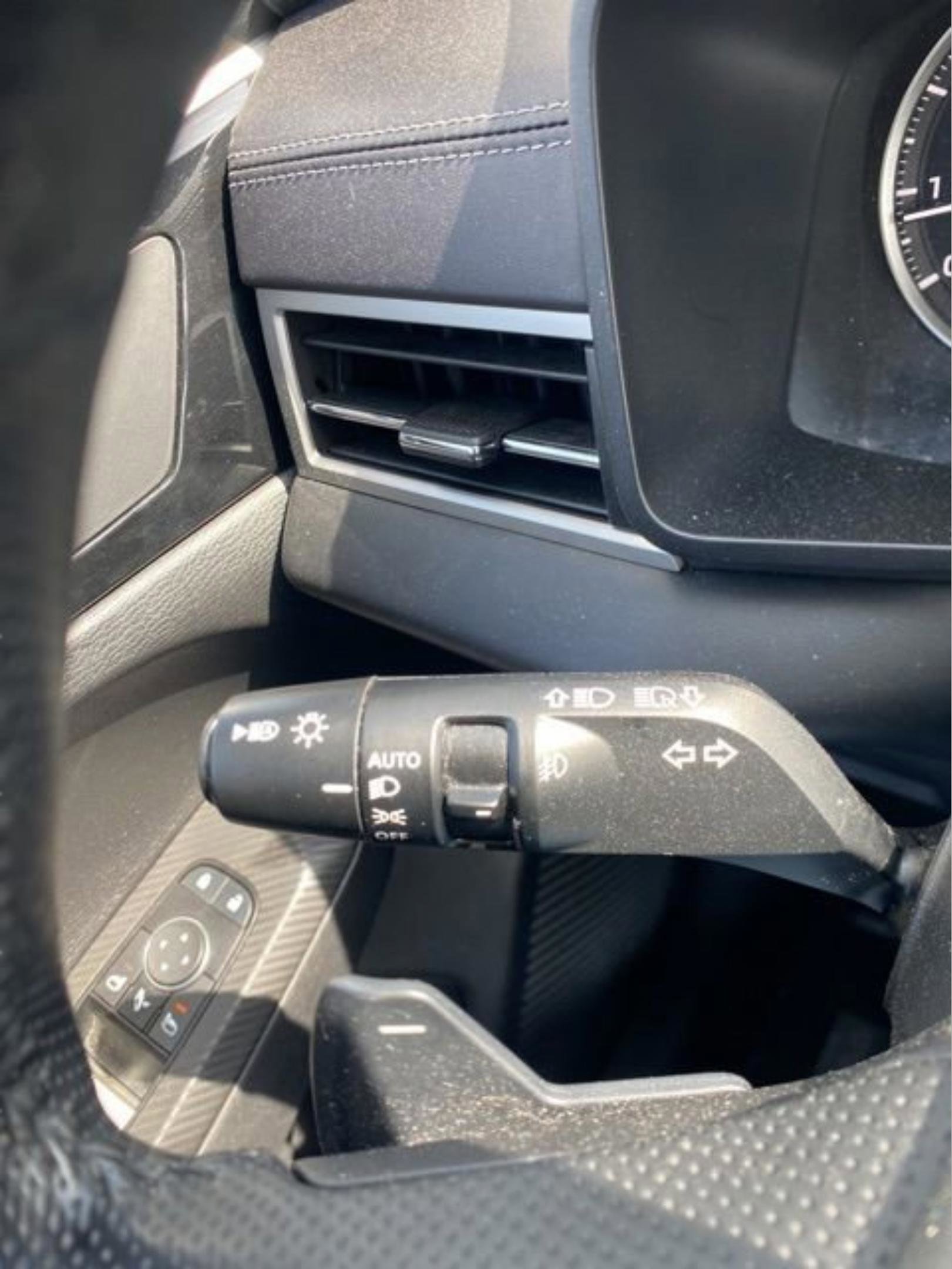 Used 2024 Mitsubishi Outlander SE FWD image 20
