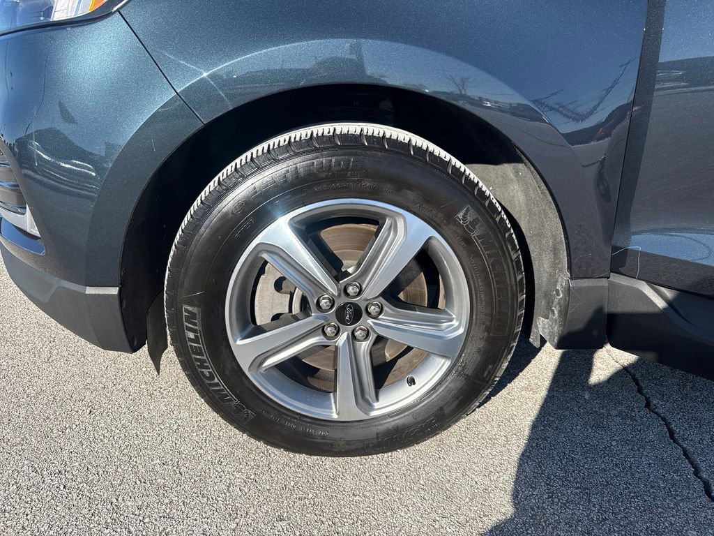 Used 2024 Ford Edge SEL w/ Convenience Package image 29