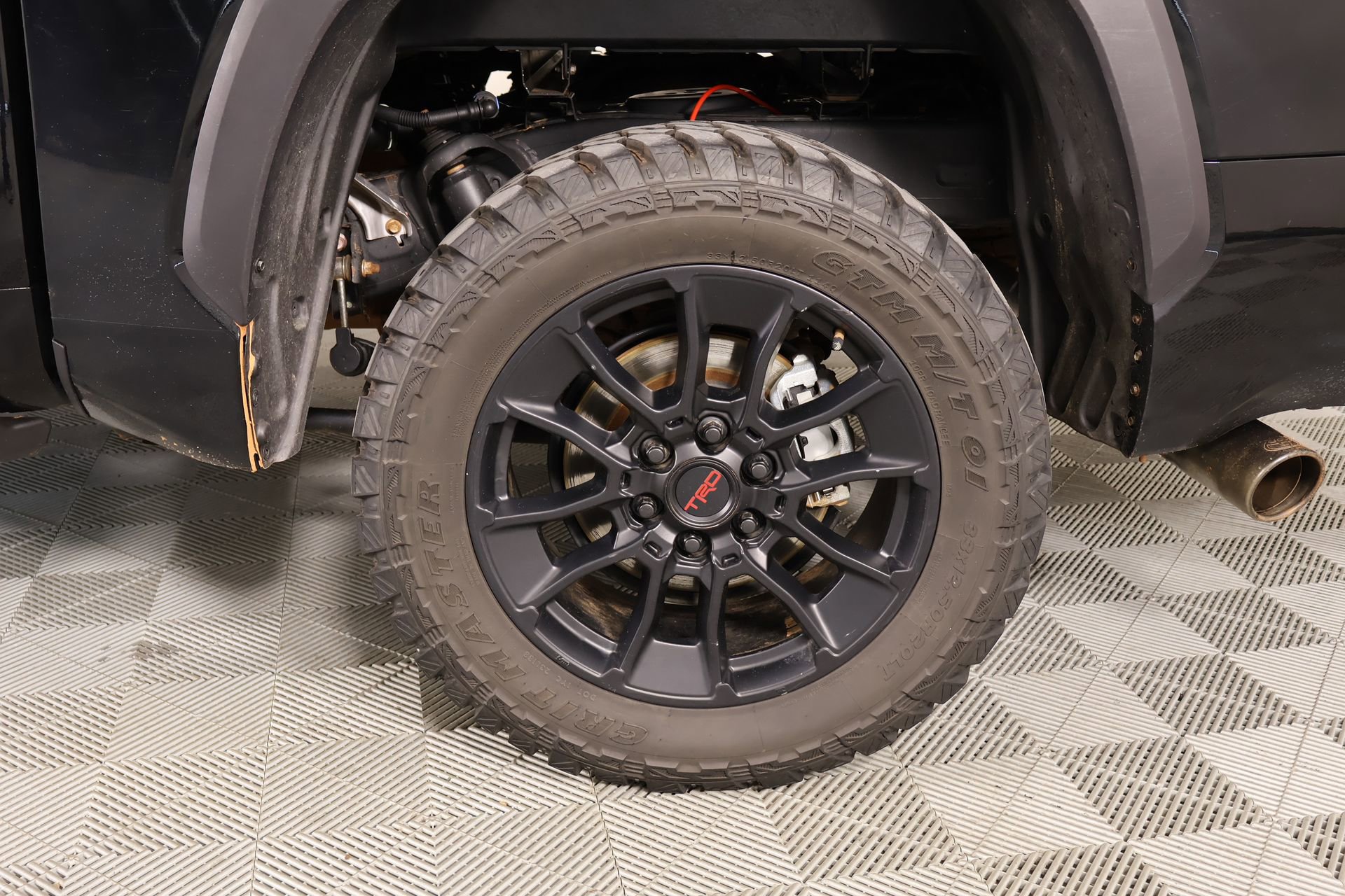 Used 2024 Toyota Tundra SR5 w/ SR5 Premium Package image 18