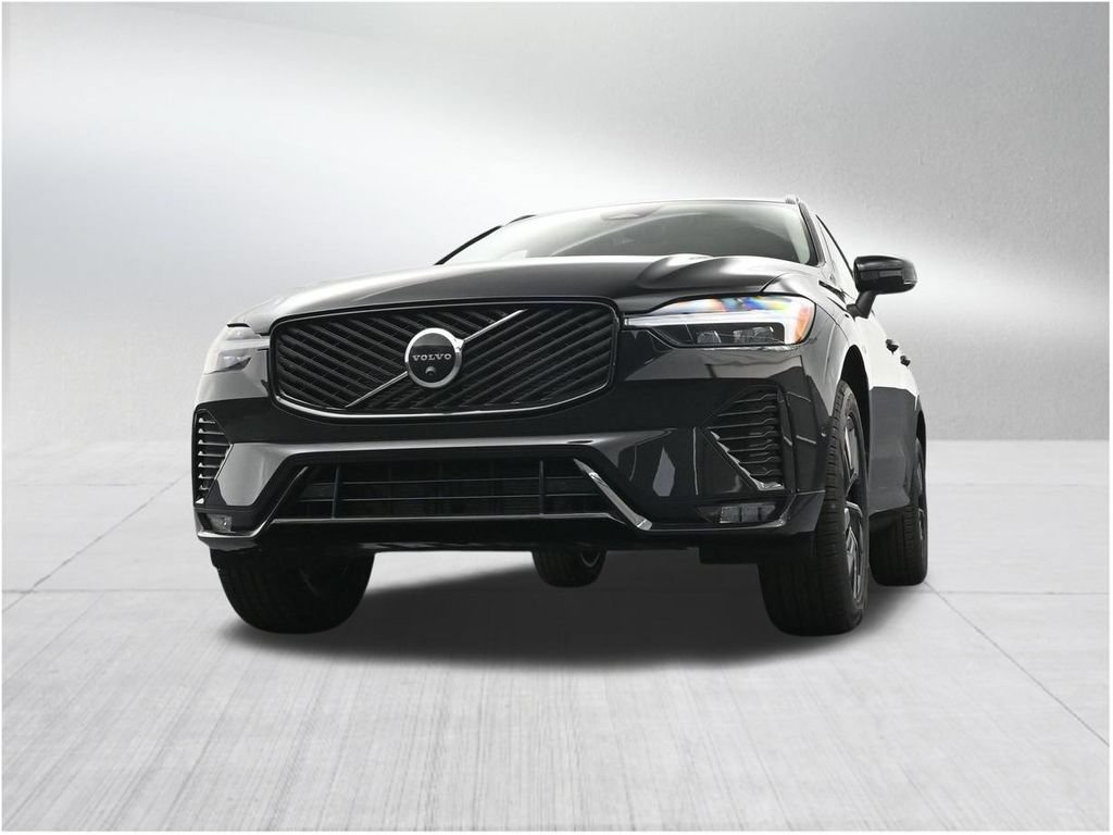 New 2026 Volvo XC60 B5 Plus AWD/4WD image 28