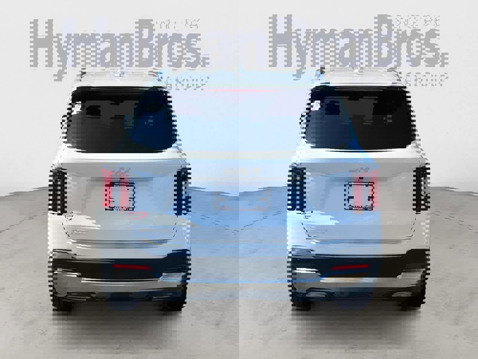 Certified 2025 Kia Sorento S image 4