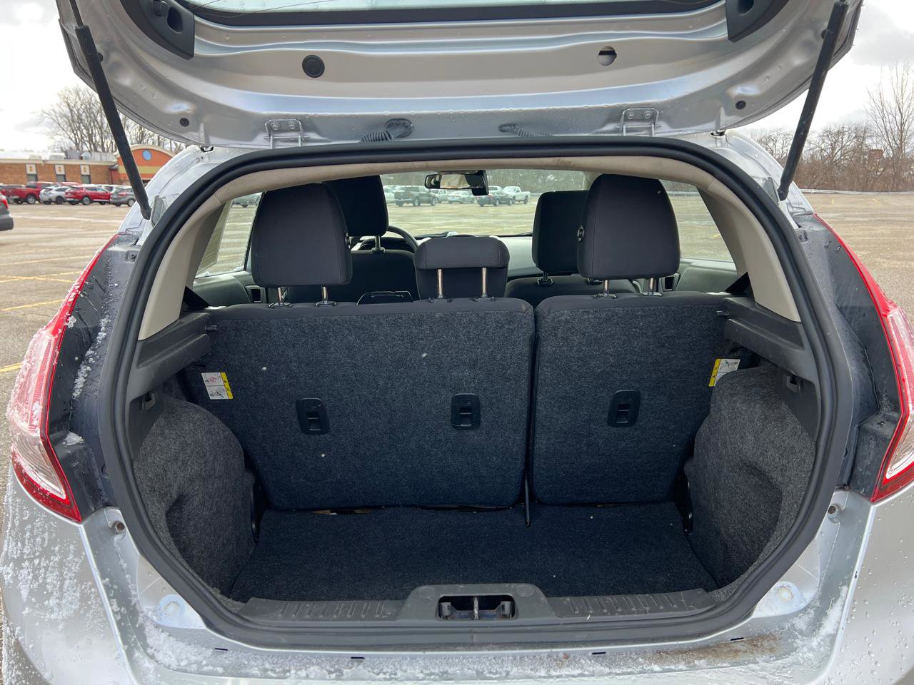 Used 2015 Ford Fiesta S image 30