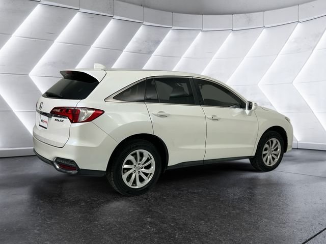 Used 2018 Acura RDX w/ Tech & AcuraWatch Plus Pack FWD image 4