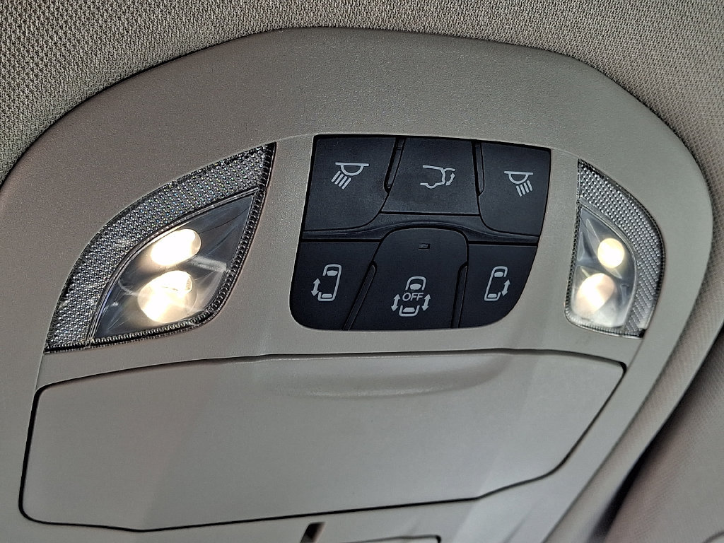 Used 2024 Chrysler Pacifica Touring-L FWD image 23