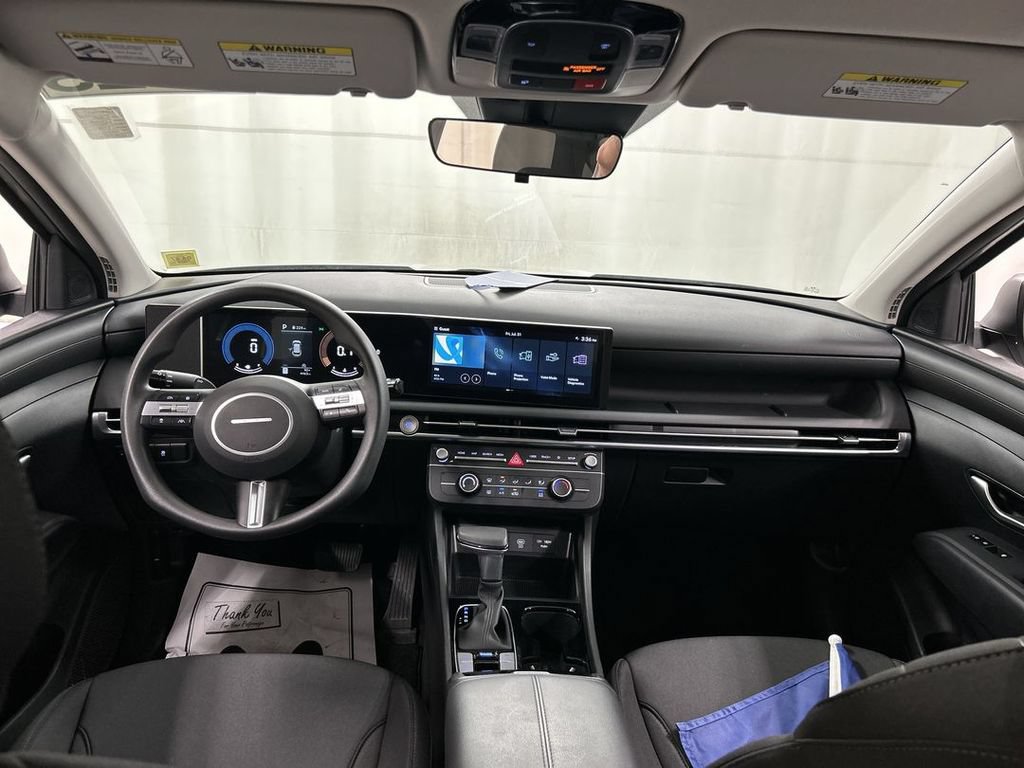 Used 2025 Hyundai Tucson SE AWD/4WD image 18