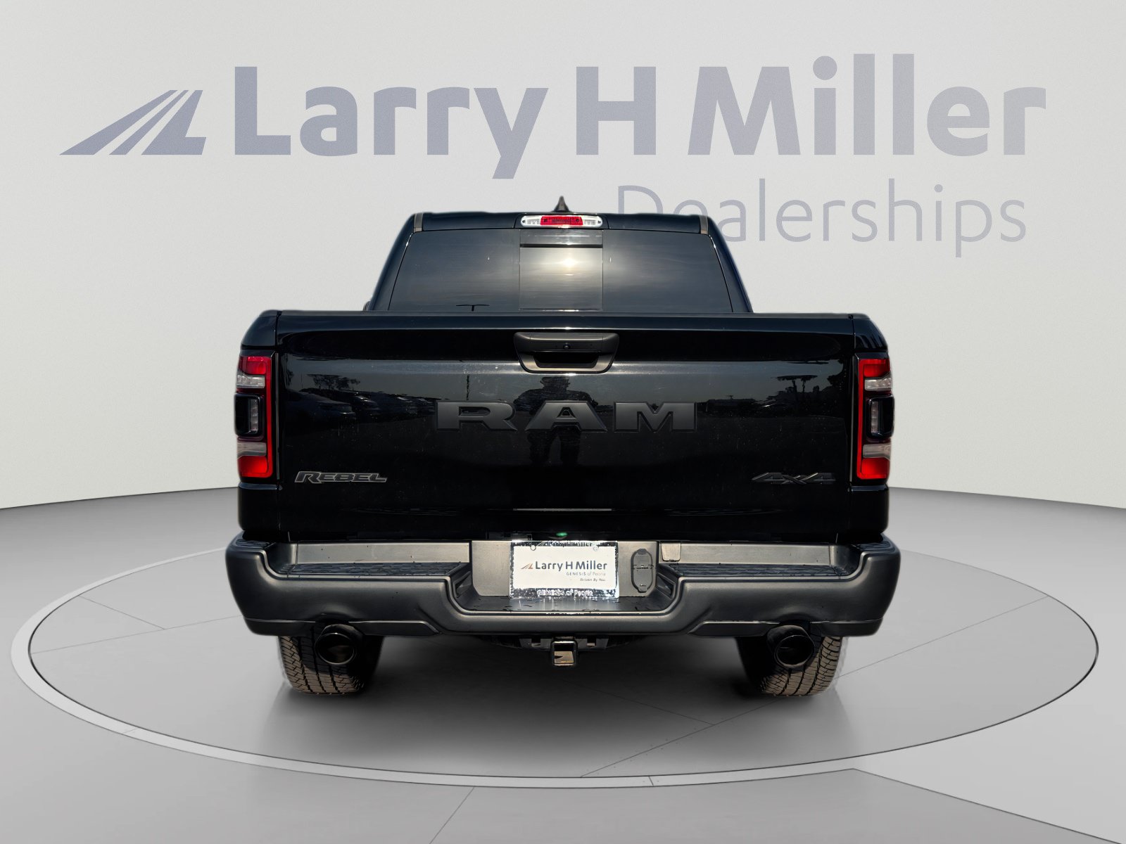 Used 2022 RAM 1500 Rebel w/ Rebel Level 1 Equipment Group AWD/4WD image 4