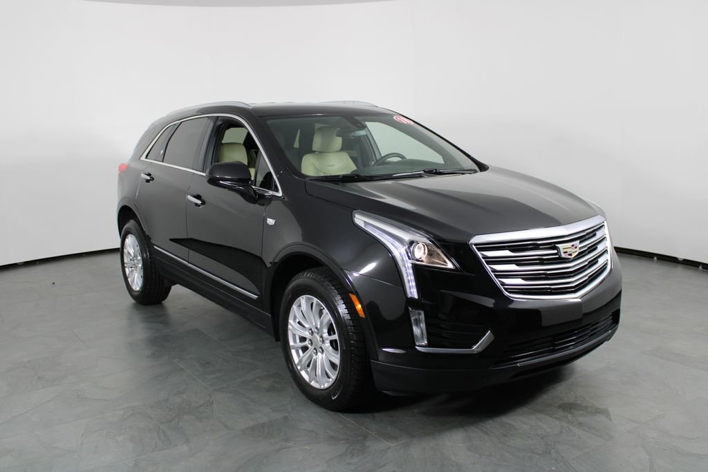 Used 2018 Cadillac XT5 FWD w/ LPO, Wheel Lock Package image 13
