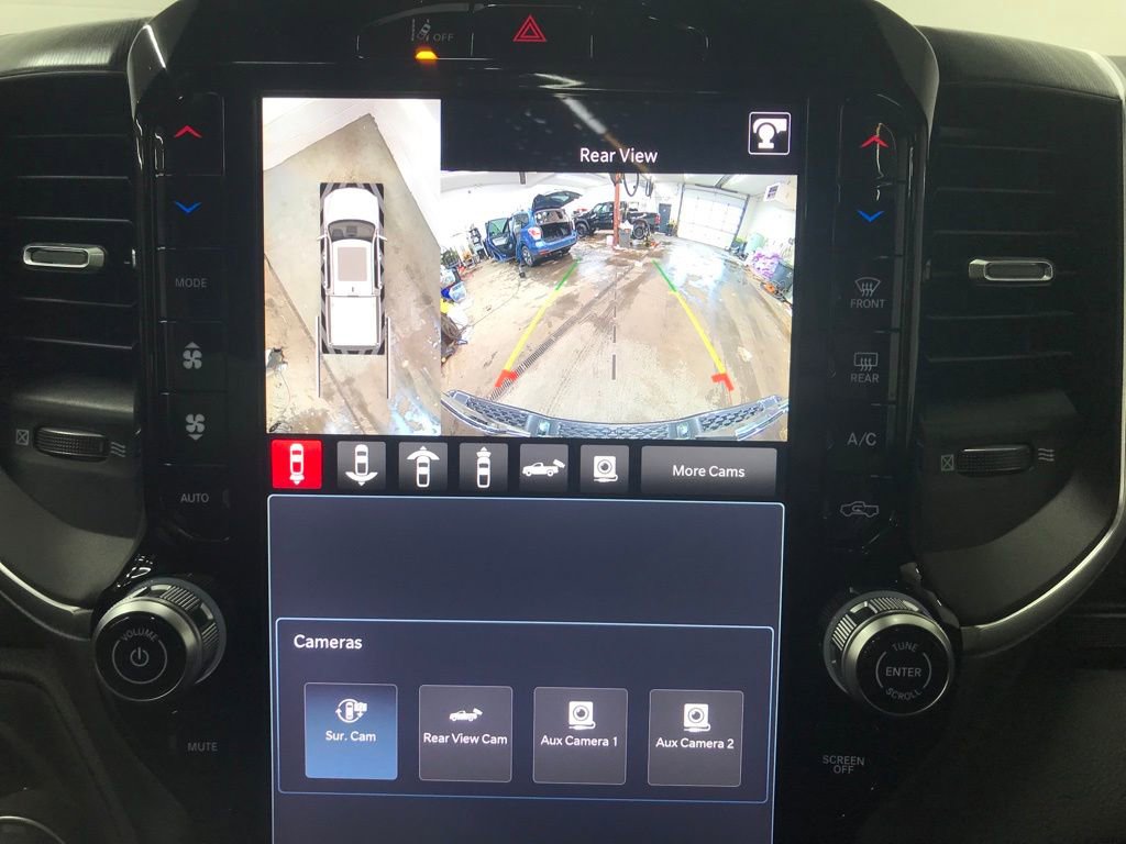 New 2026 RAM 1500 4x4 Crew Cab image 23