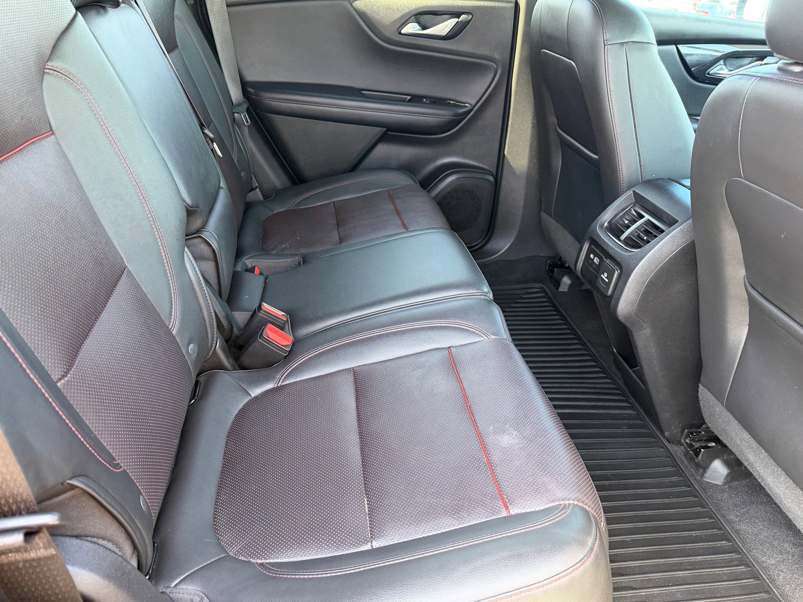 Used 2020 Chevrolet Blazer RS FWD image 12