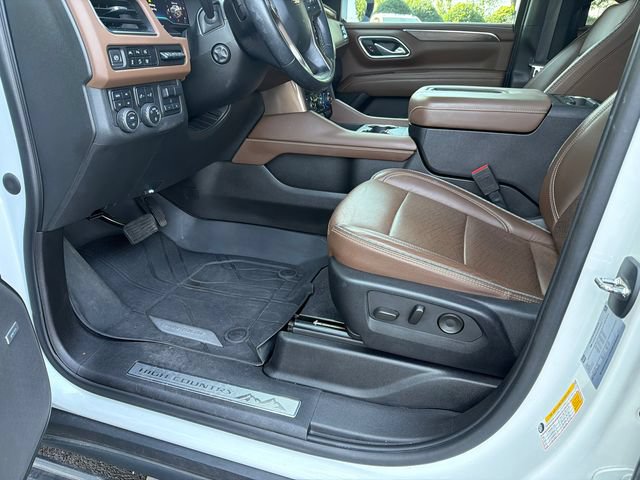 Used 2023 Chevrolet Tahoe High Country AWD/4WD image 9