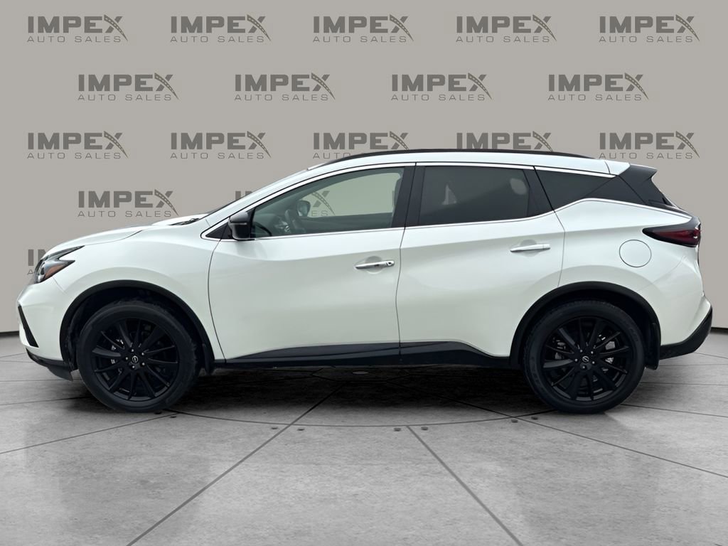 Used 2024 Nissan Murano SV w/ SV Midnight Edition Package FWD image 2