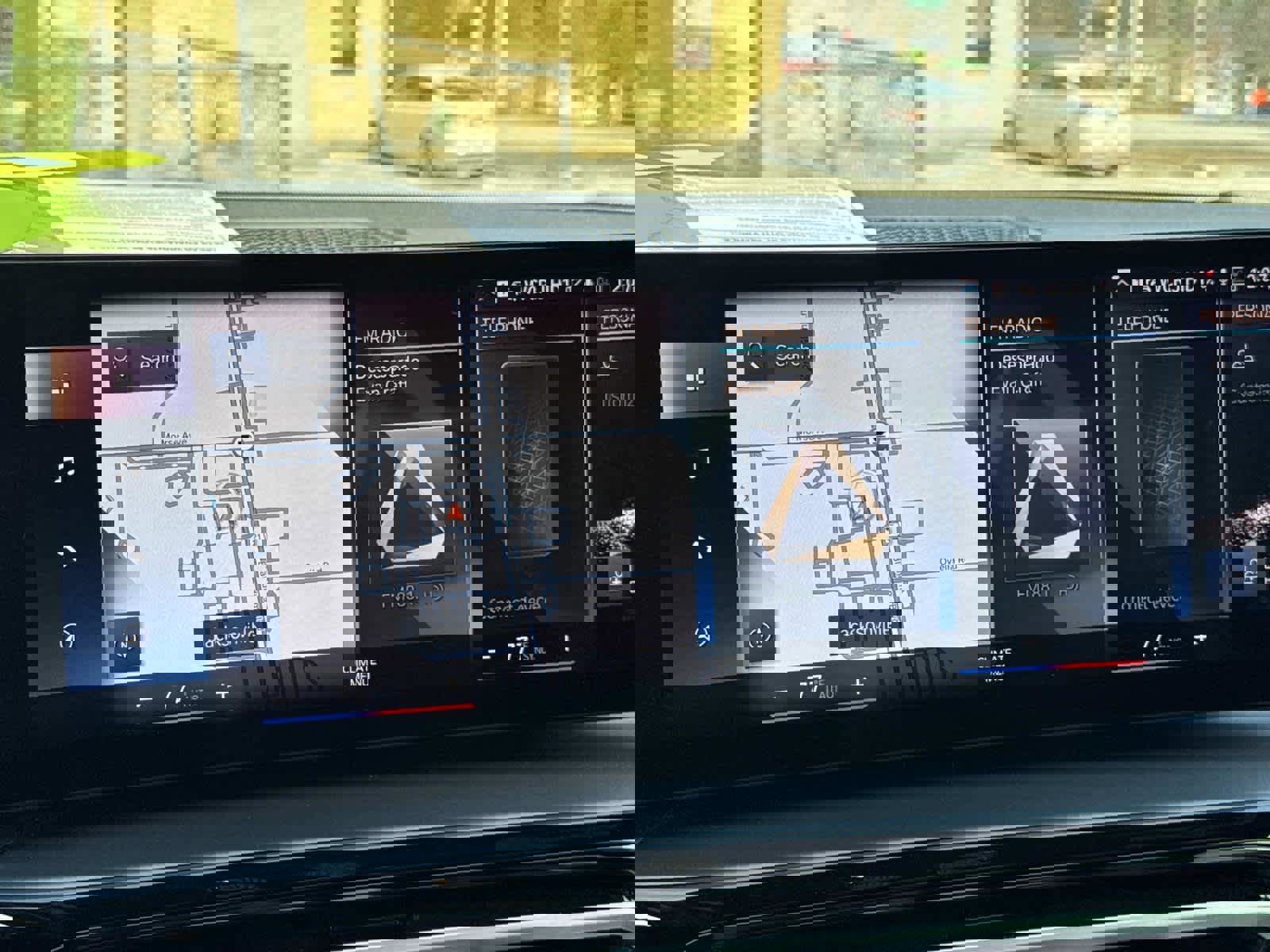 Used 2023 BMW 230i Coupe w/ Premium Package image 21