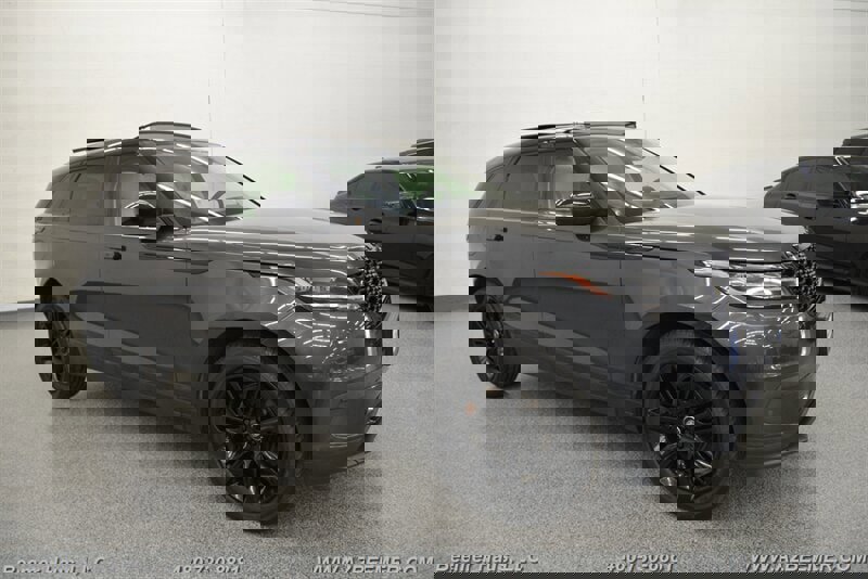 Used 2020 Land Rover Range Rover Velar S image 7