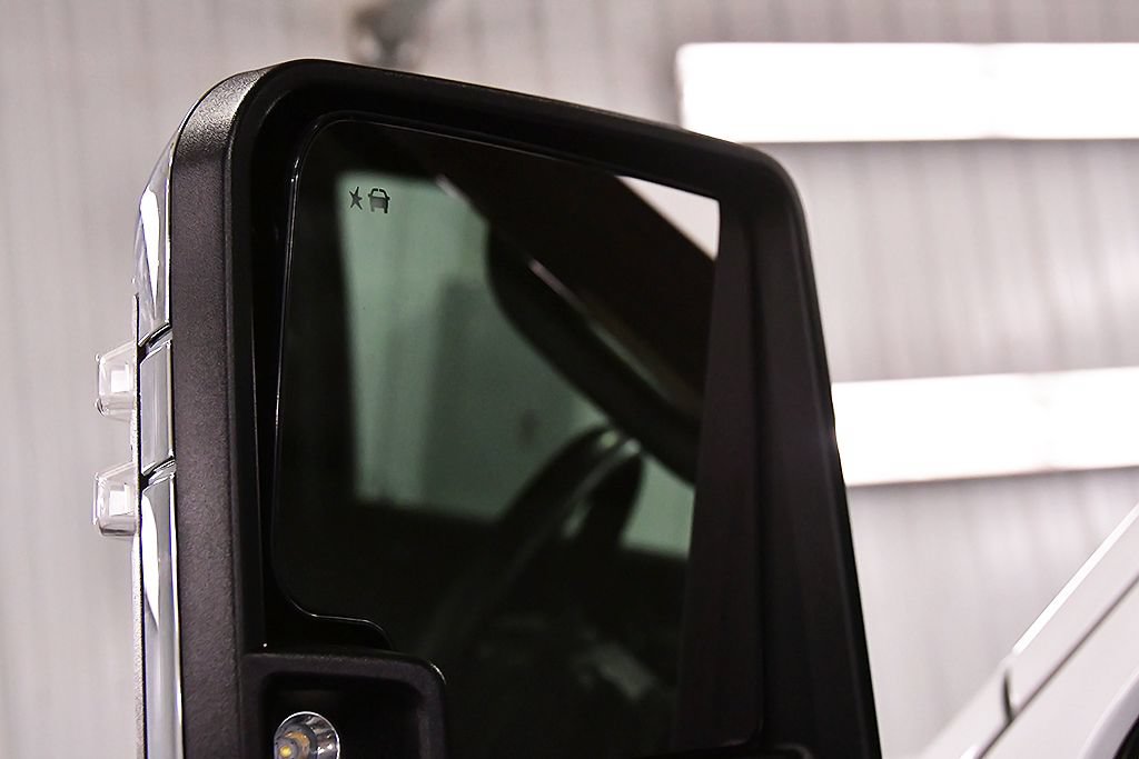 Used 2023 GMC Sierra 1500 AT4 w/ Technology Package AWD/4WD image 19
