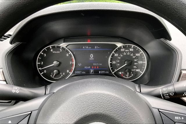 Used 2025 Nissan Altima 2.5 SV AWD/4WD image 22