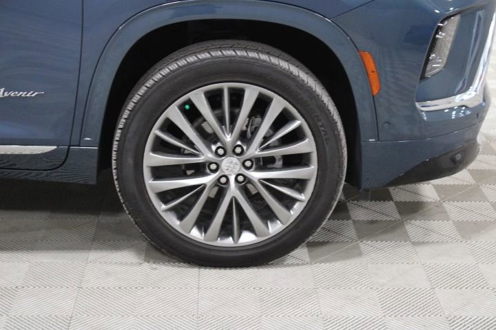 Certified 2025 Buick Enclave Avenir w/ Super Cruise Package image 46