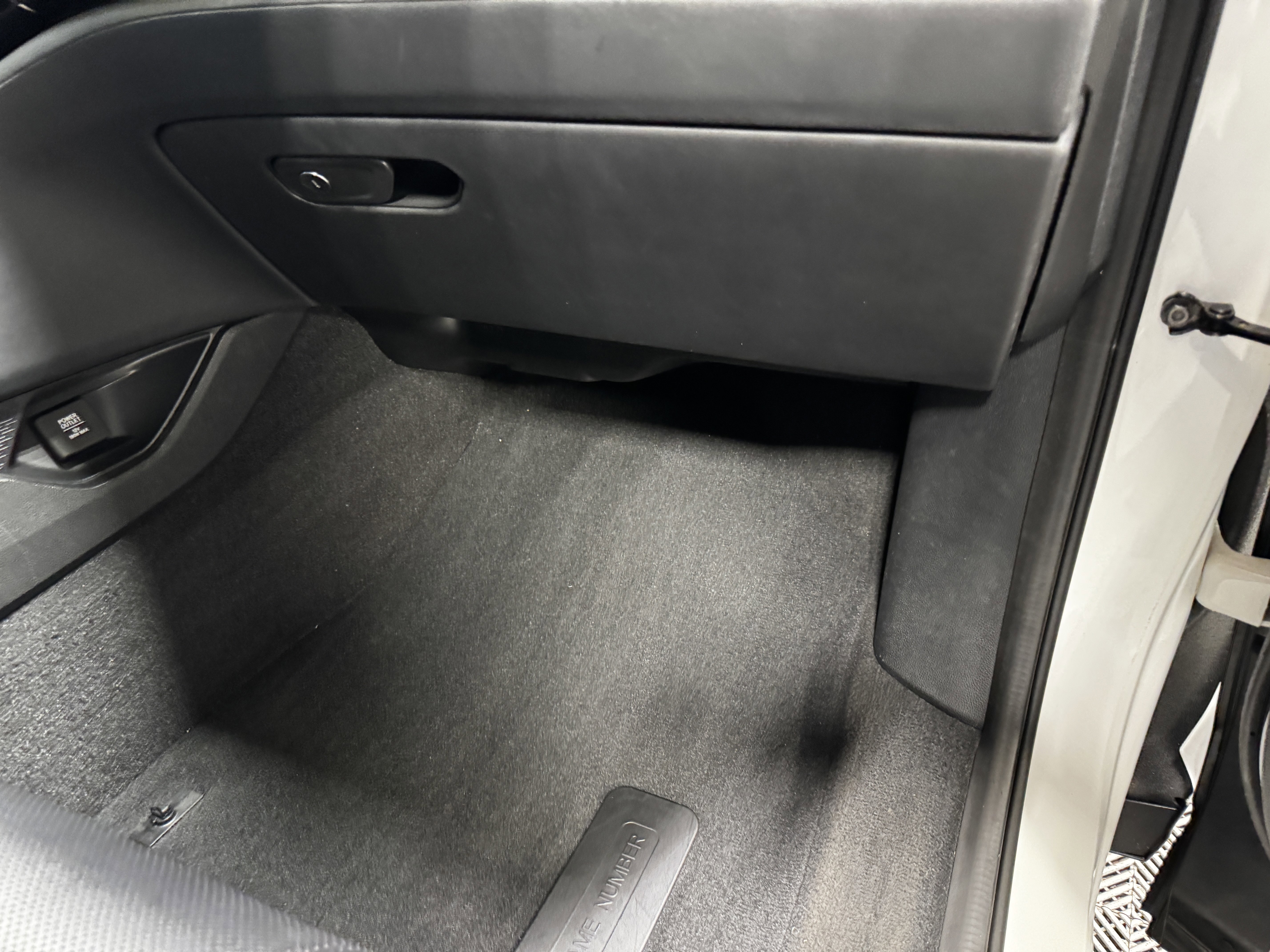 Certified 2023 Acura MDX FWD w/ Technology Package image 39