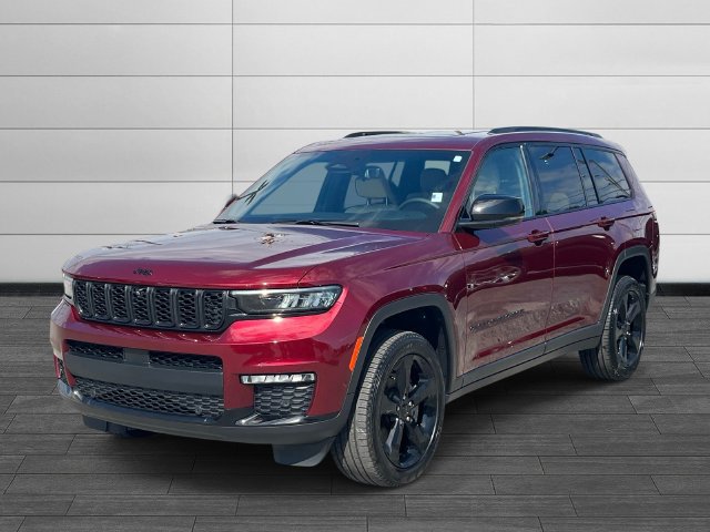 Certified 2025 Jeep Grand Cherokee L Limited w/ Luxury Tech Group II AWD/4WD image 8