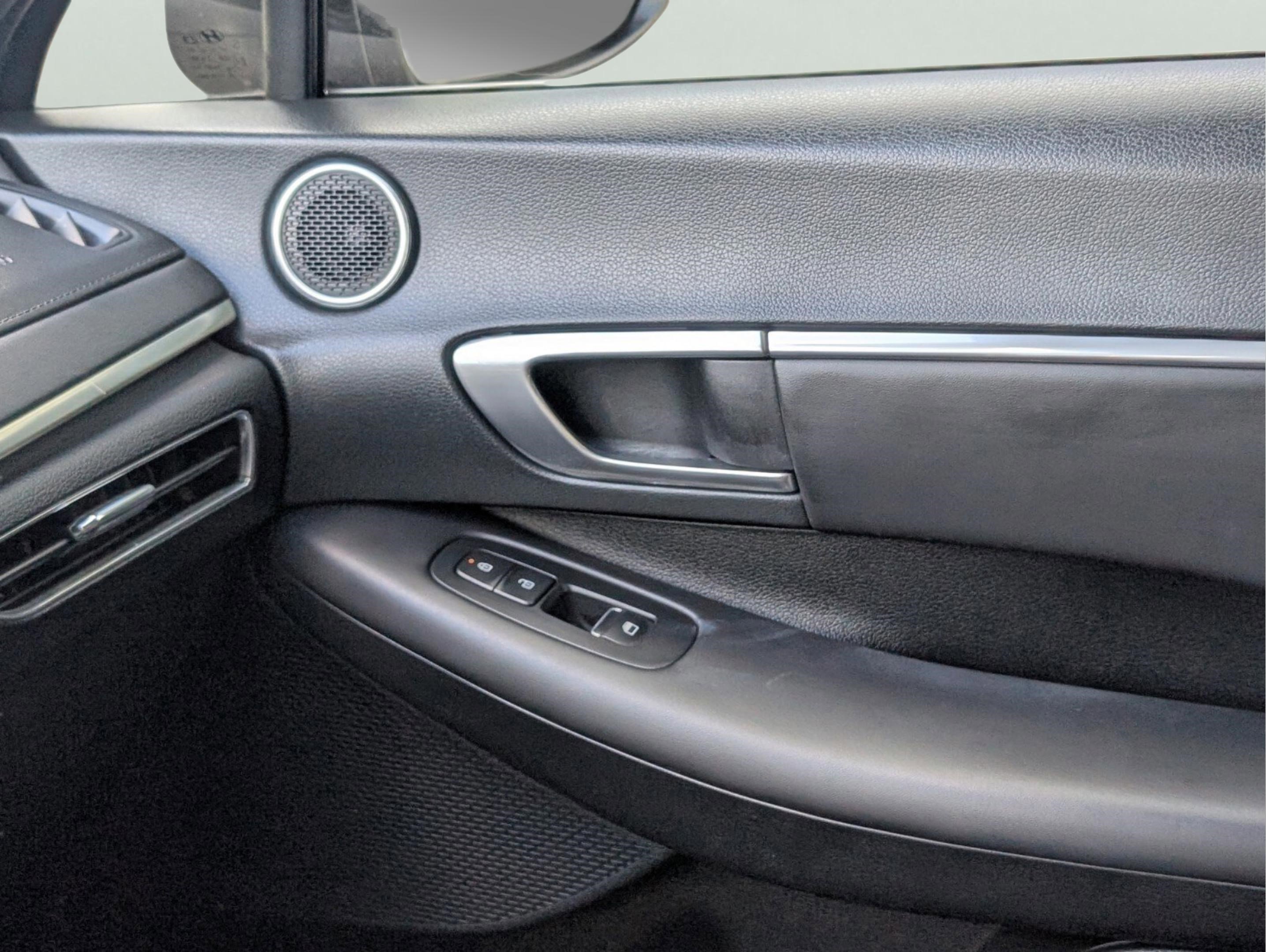 Used 2023 Hyundai Sonata Blue image 39