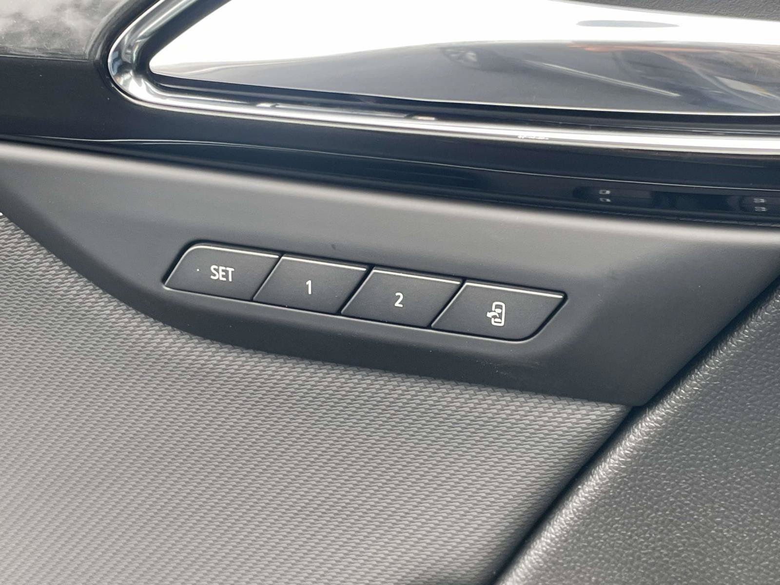 New 2026 Buick Envision Preferred AWD/4WD image 3