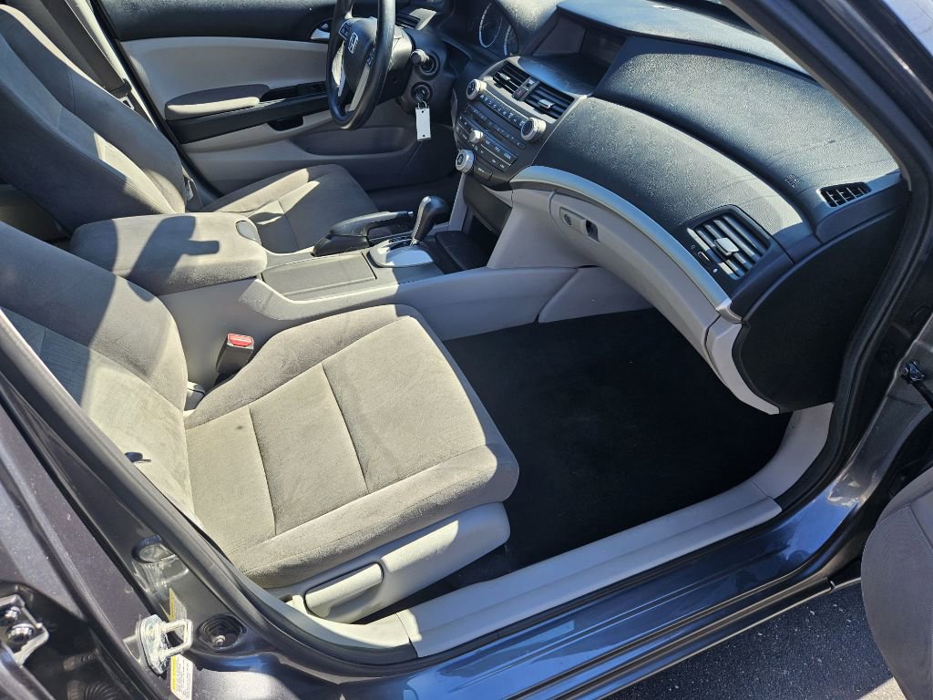 Used 2011 Honda Accord LX image 14
