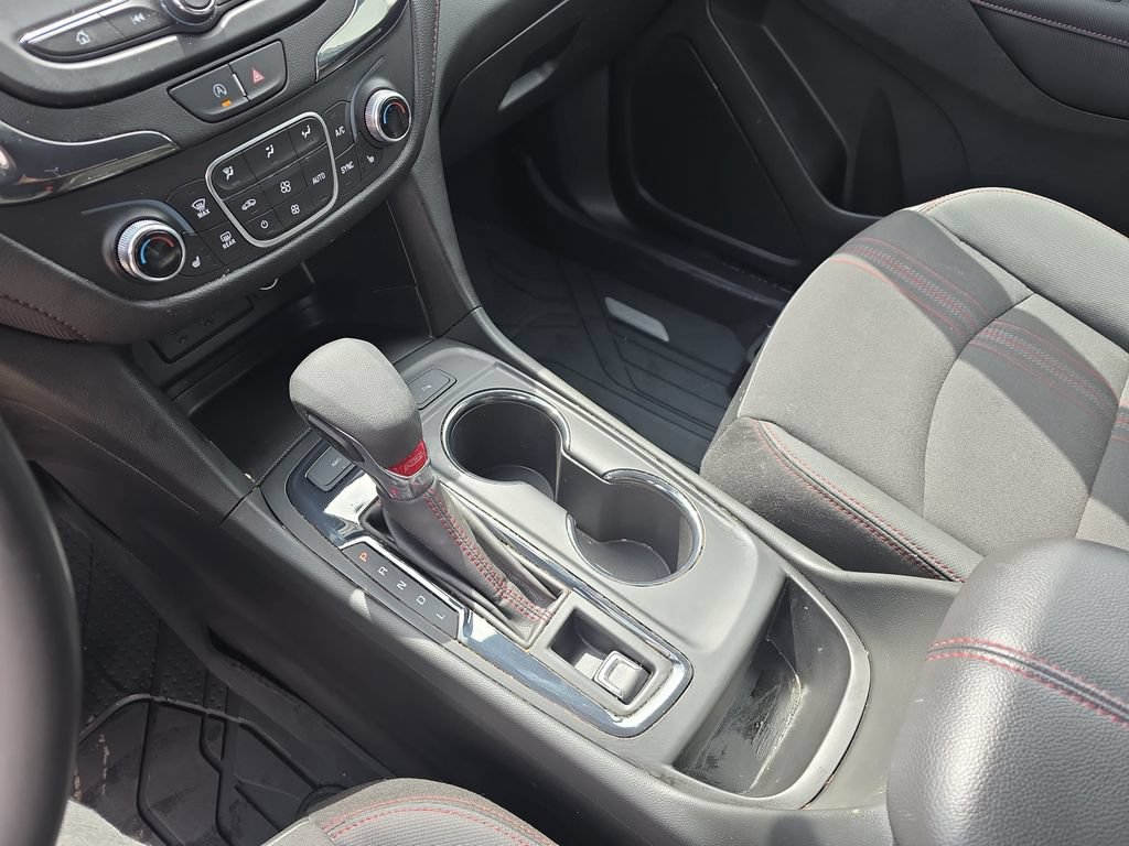 Certified 2023 Chevrolet Equinox RS w/ LPO, Floor Liner Package AWD/4WD image 28