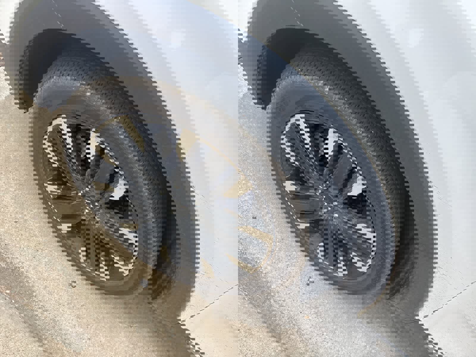 Certified 2023 Kia Telluride SX image 3