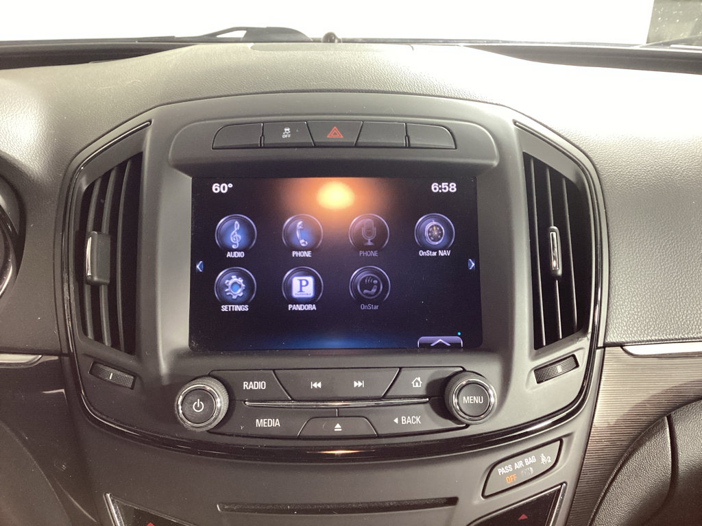 Used 2014 Buick Regal image 22