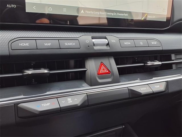 New 2025 Kia K4 GT-Line image 10