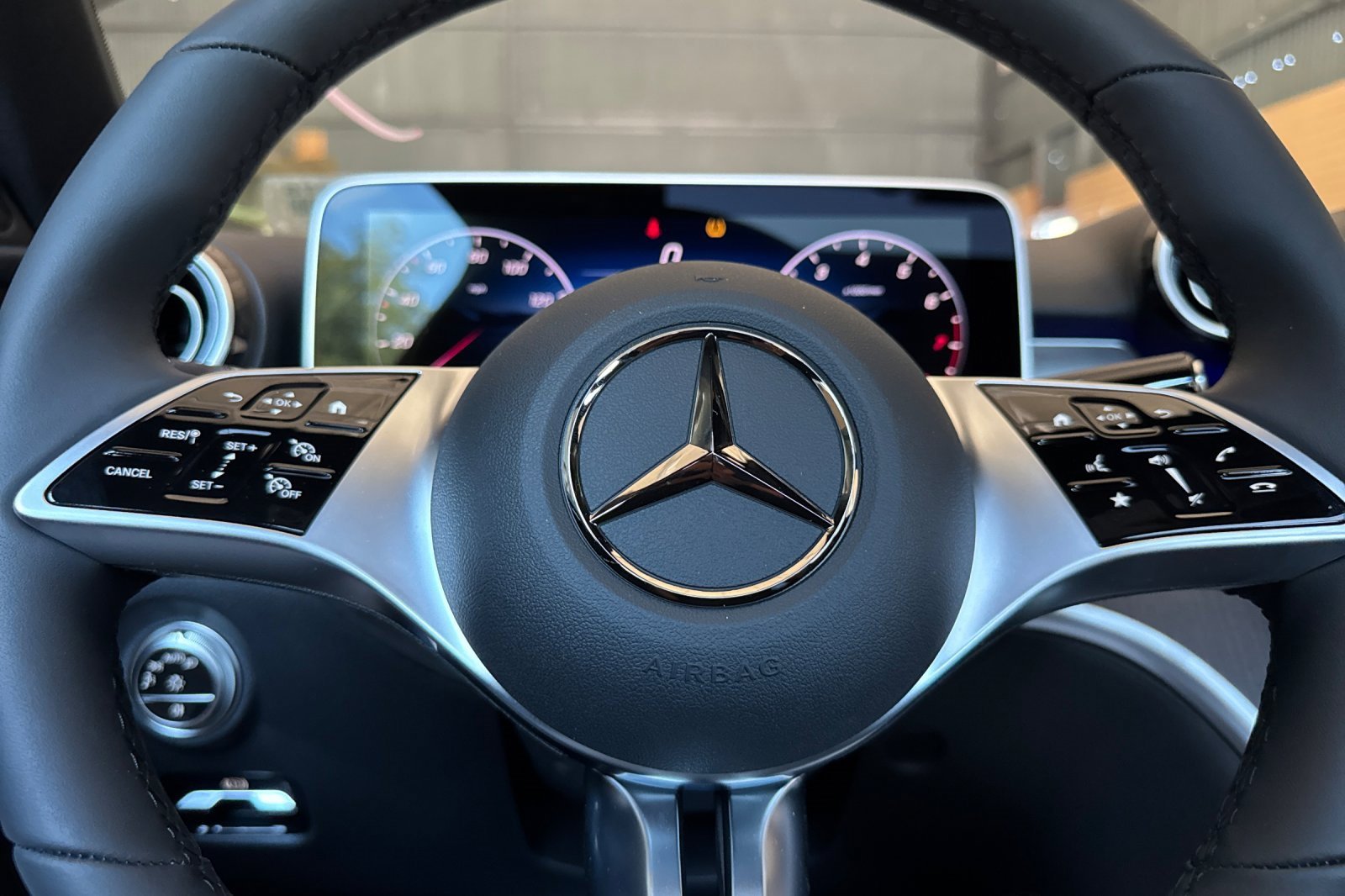 New 2025 Mercedes-Benz C 300 4MATIC Sedan image 27