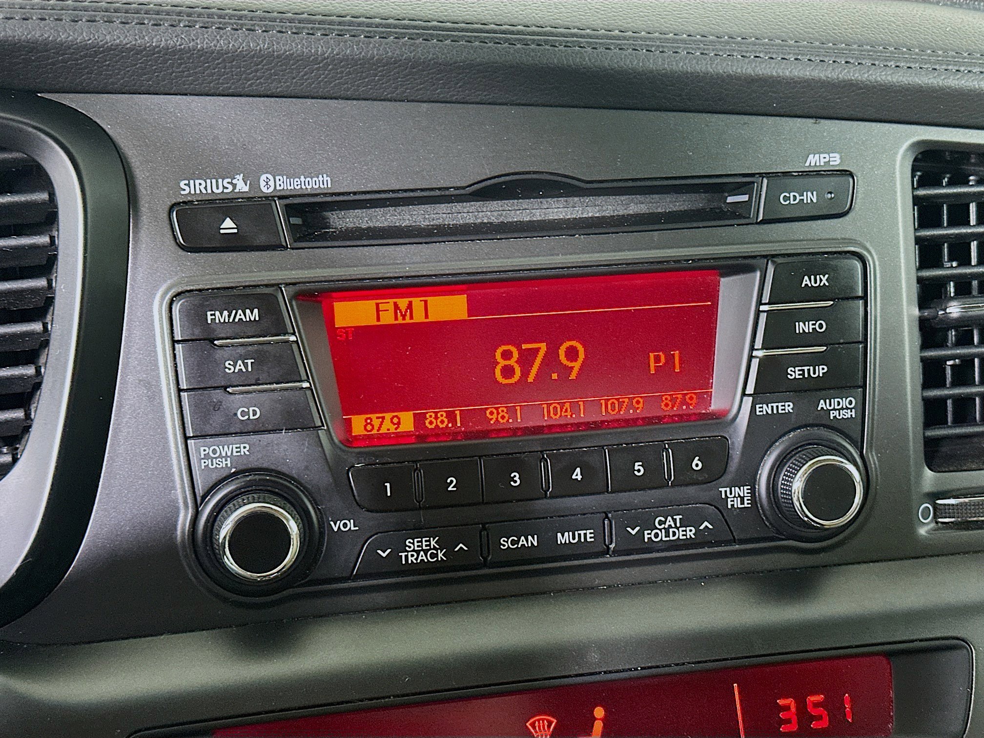 Used 2012 Kia Optima EX image 21